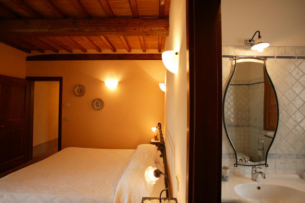 Agriturismo Podere San Gregorio بيينْسا الغرفة الصورة